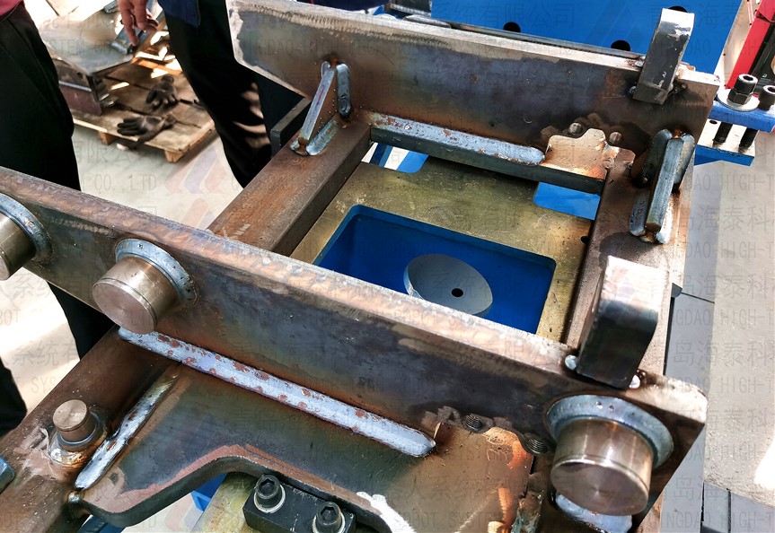 叉車后車架、貨叉架